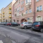 Daire Jasny Z Dwoma Sypialniami By Renters Poznan