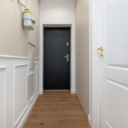 Jasny Z Dwoma Sypialniami By Renters Apartment Poznan