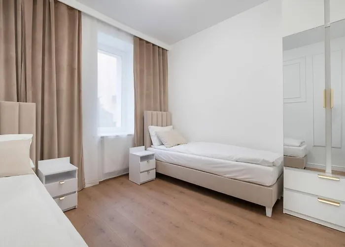 Apartament Jasny Z Dwoma Sypialniami By Renters *
