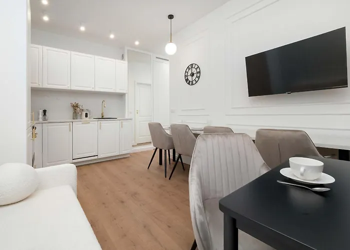 Jasny Z Dwoma Sypialniami By Renters Apartament *