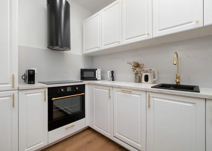 Jasny Z Dwoma Sypialniami By Renters Apartament