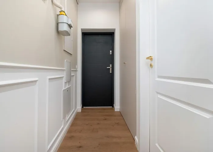 Jasny Z Dwoma Sypialniami By Renters Apartament Poznań